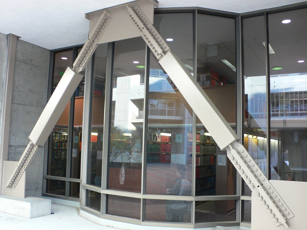 A picture containing building, outdoorDescription automatically generated